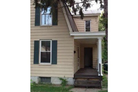 Foto principal - 5217 Kenwood Rd