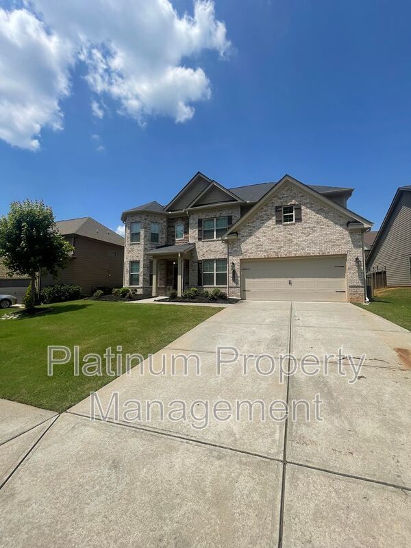 Building Photo - 5180 Mirror Lake Dr