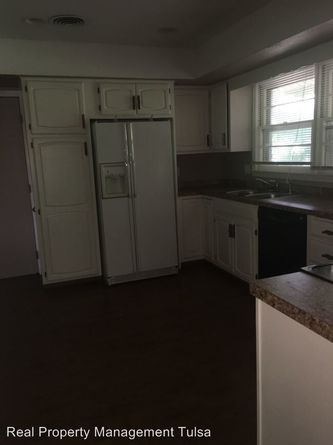 Building Photo - 4316 S Braden Pl