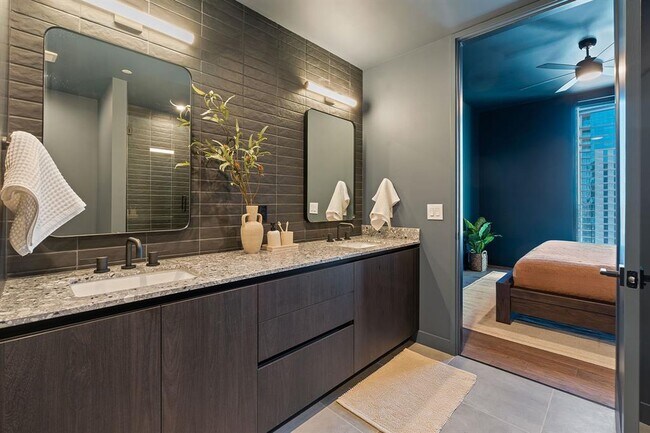 Foto del edificio - 84 East Ave