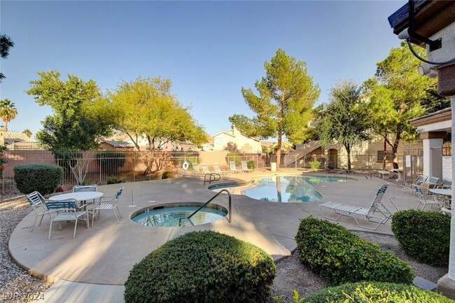 Building Photo - 5650 E Sahara Avenue Unit 2030