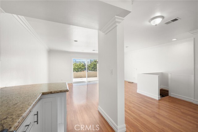 Foto del edificio - 1155 Rosecrans Ave