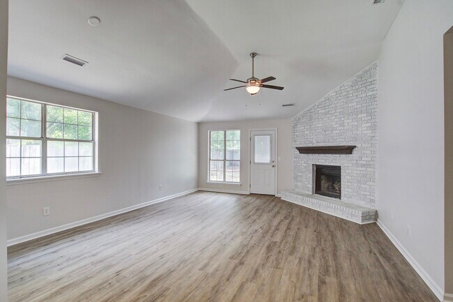 Foto del edificio - 107 Timberline Trail