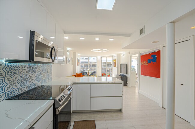 Foto del edificio - 1901 Brickell Ave