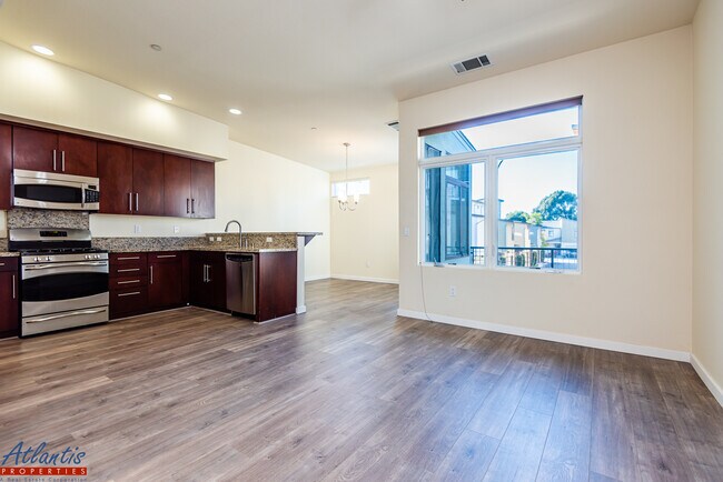 Building Photo - 3281 Berryessa St