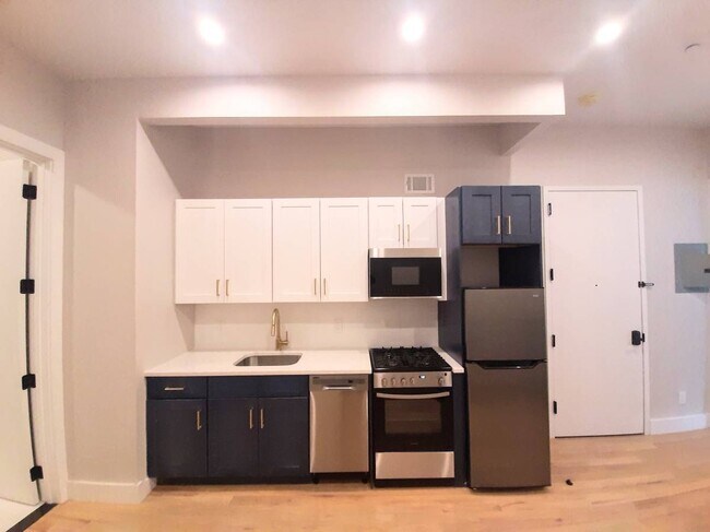 Foto del edificio - 1804 76th St