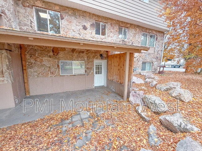 Building Photo - 678 S 650 W