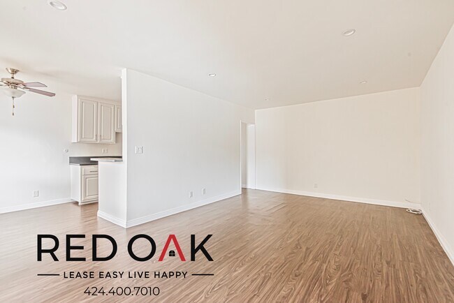 Foto del edificio - Serene One Bedroom with Stainless Steel Ap...