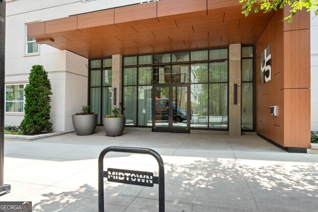 Foto del edificio - 775 Juniper St NE