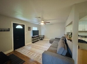 Building Photo - 8137 Wetherby Ln