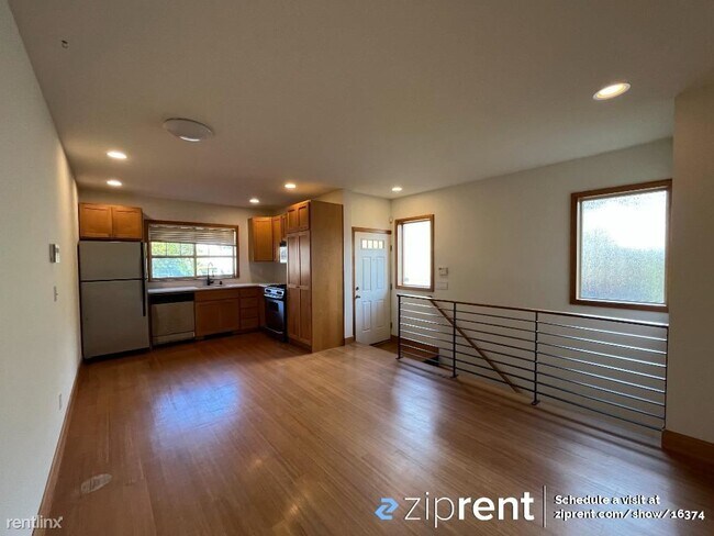 2 br, 2 bath Townhome - 2817 South Norman ... - 4