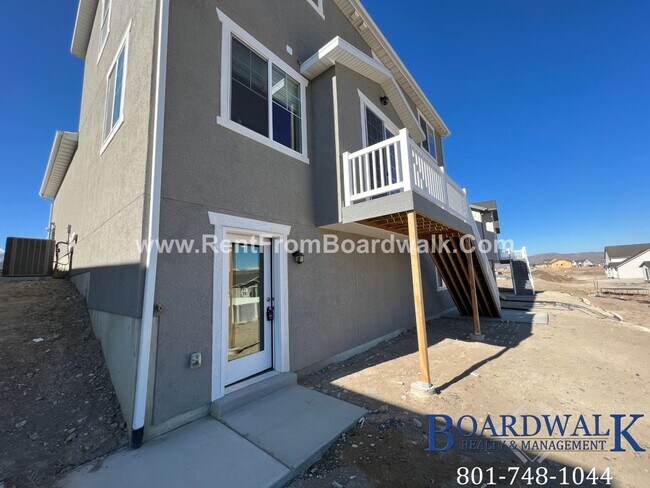 Building Photo - 6386 N Wanlass Hill