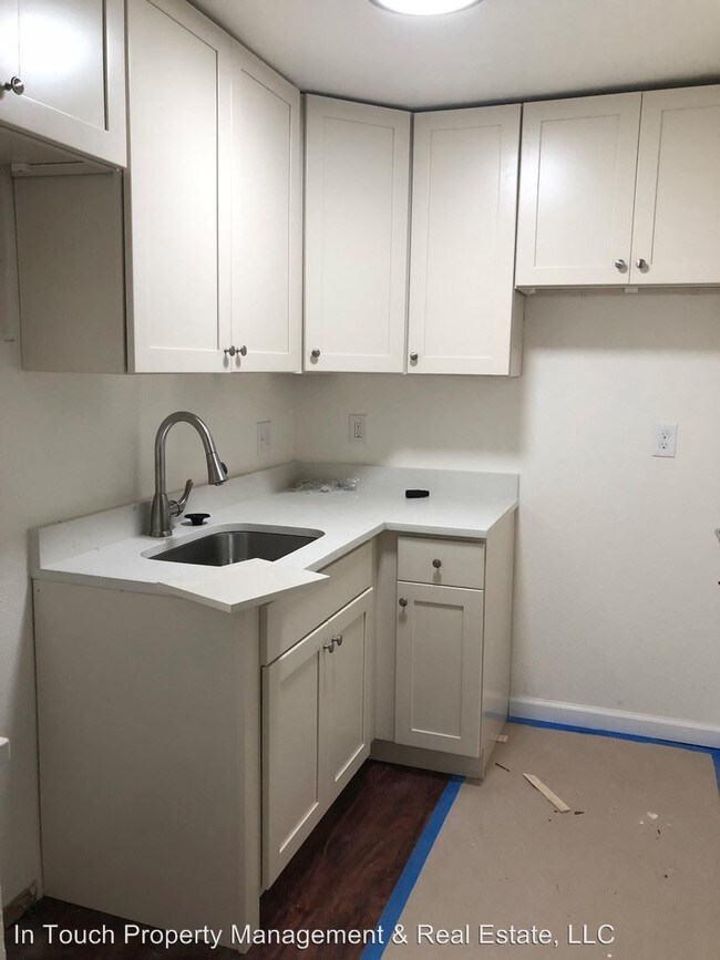 Building Photo - 2 br, 1 bath Apartment - 1452 Ivy Street