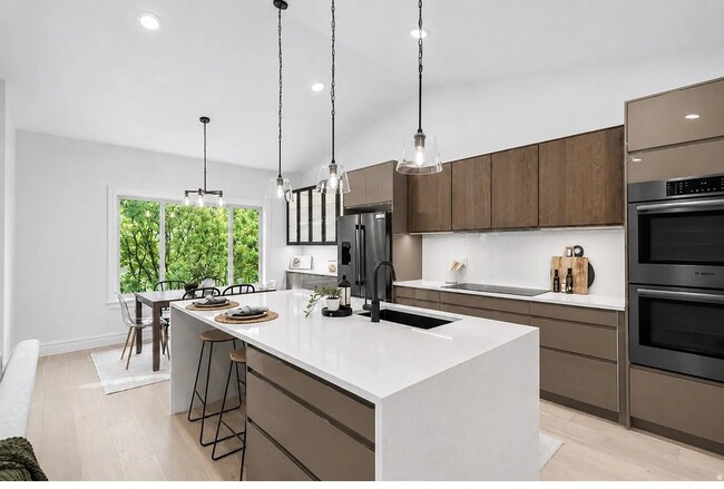 Photo - 1429 Chateau Ridge Way (Sandy, UT) Townhome