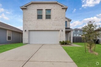 Building Photo - 19923 Cypress Holly Ln