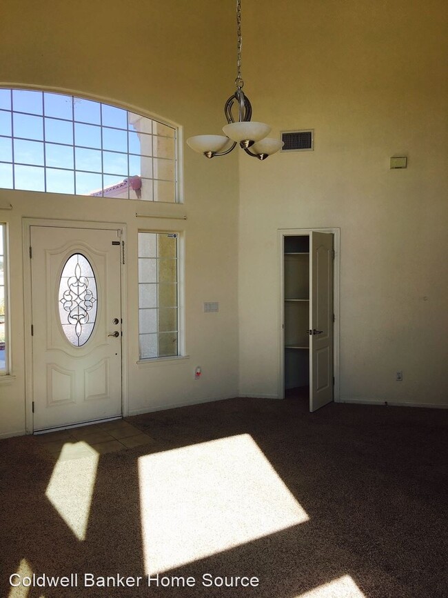 Foto del edificio - 4 br, 3 bath House - 26981 Lakeview Dr