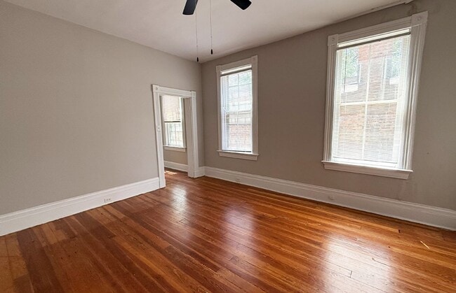 Building Photo - 3210 Bishop St