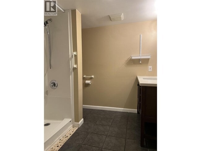 Building Photo - 8600 General Currie Rd