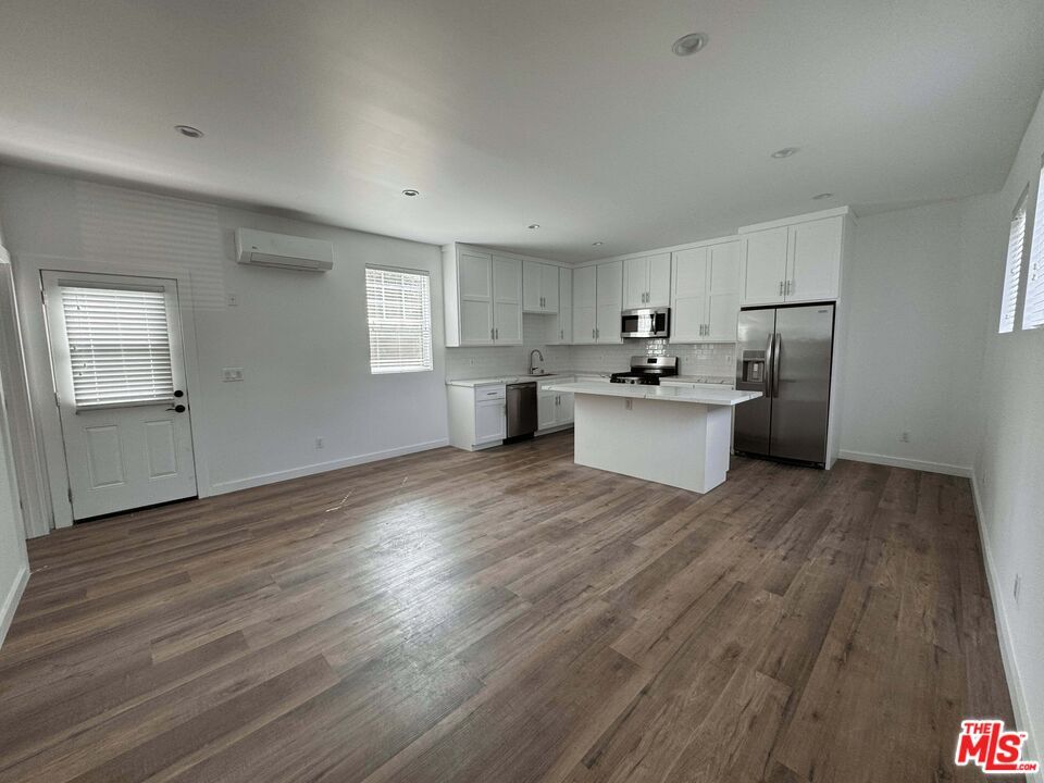 Foto principal - 2134 Magnolia Ave