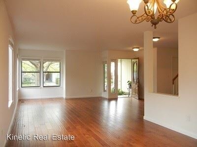 Building Photo - 4 br, 2.5 bath House - 137 Julian Way