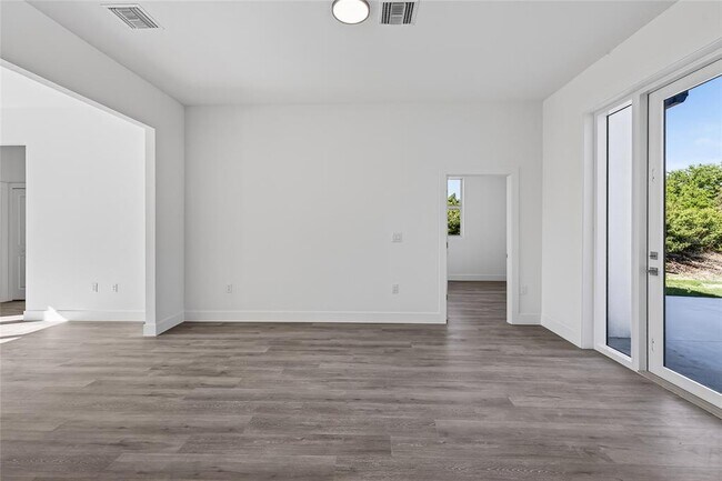 Foto del edificio - 511 Sweetwater Dr