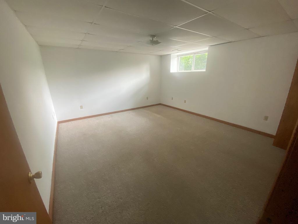 Building Photo - 1312 Clay Ave