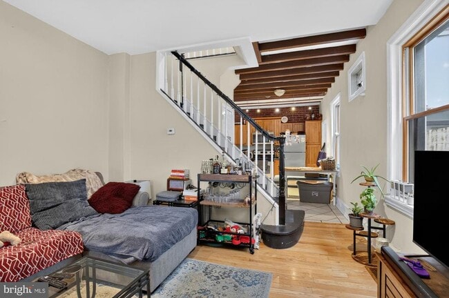 Foto del edificio - 2528 Waverly St
