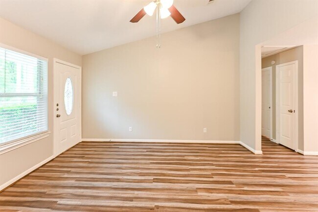 Foto del edificio - 10939 Mockingbird Pl