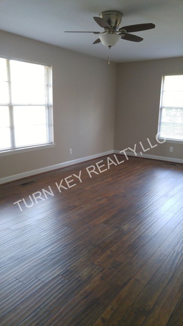 Building Photo - Home for rent in Morris