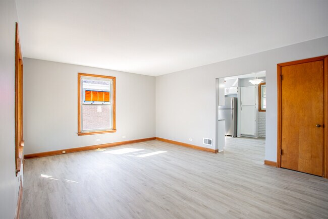 Building Photo - 66 N Wolf Rd