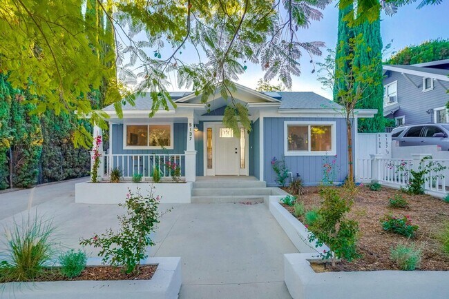 Foto del edificio - 5135 N Eagle Rock Blvd