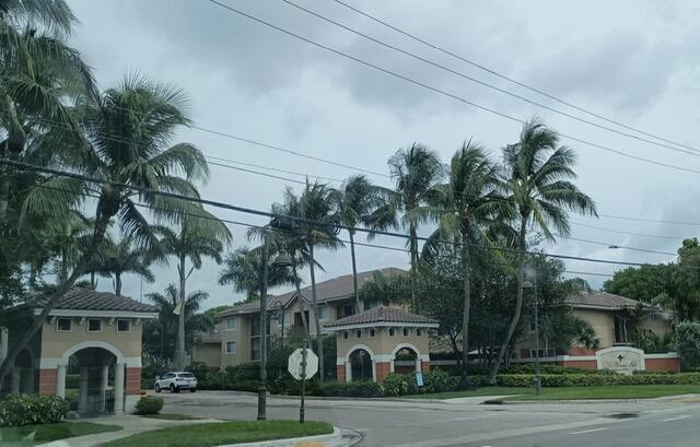 Foto del edificio - 4155 N Haverhill Rd
