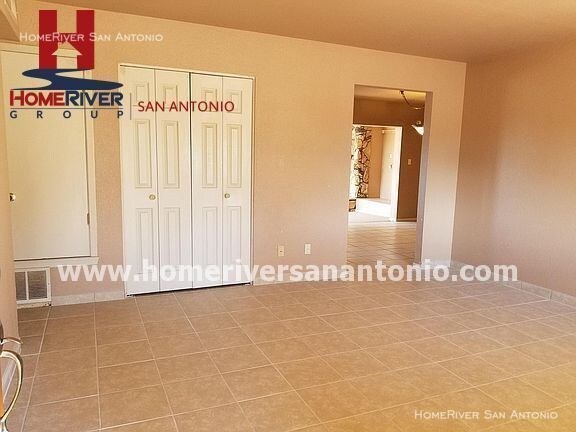 Building Photo - Las Cruces sweet home