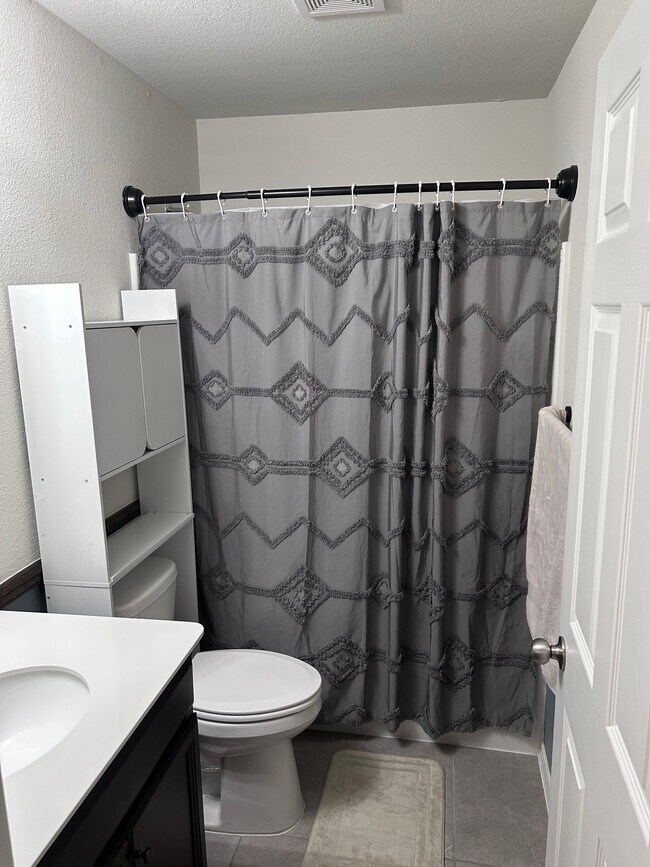 Photo - 1340 Waggoner Dr (Aubrey, TX) House