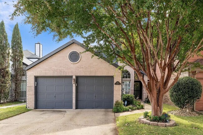 Foto del edificio - 2956 S Bend Dr