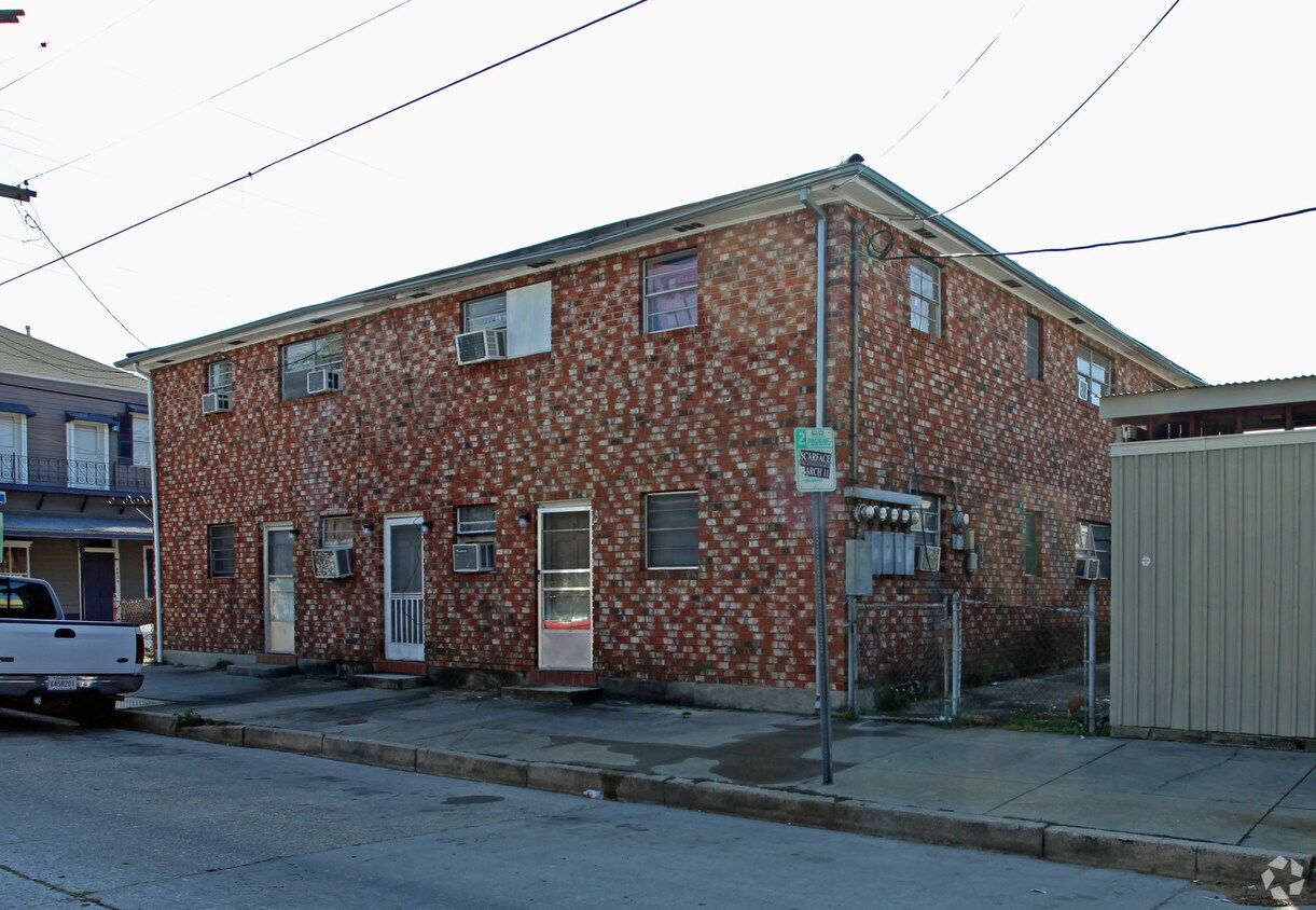 Building Photo - 1634 Pauger St
