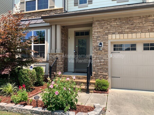 Foto del edificio - 308 Bay Willow Ct