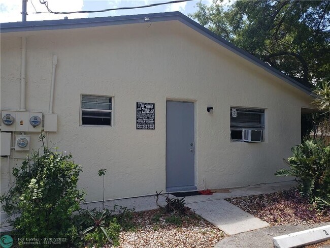 Foto del edificio - 274 SW 9th St