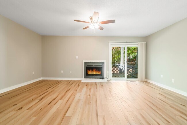 Foto del edificio - 1 Willow Bridge Dr