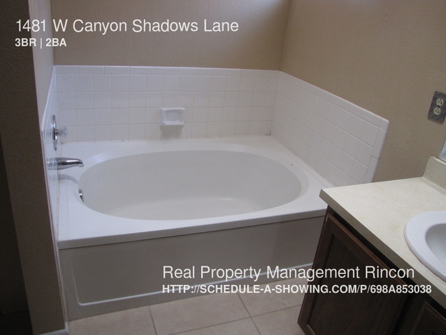 Building Photo - 1481 W Canyon Shadows Ln