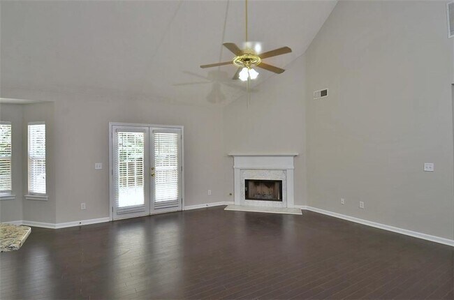 Foto del edificio - 2865 Cressington Bend NW