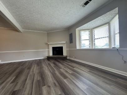 Foto del edificio - 8170 Canyon Forge Dr