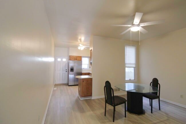 Foto del edificio - 507 W 4th St