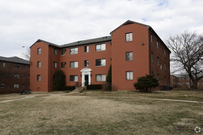 Parkwood Apartments Falls Church Va Primary Photo Parkwood Apartments