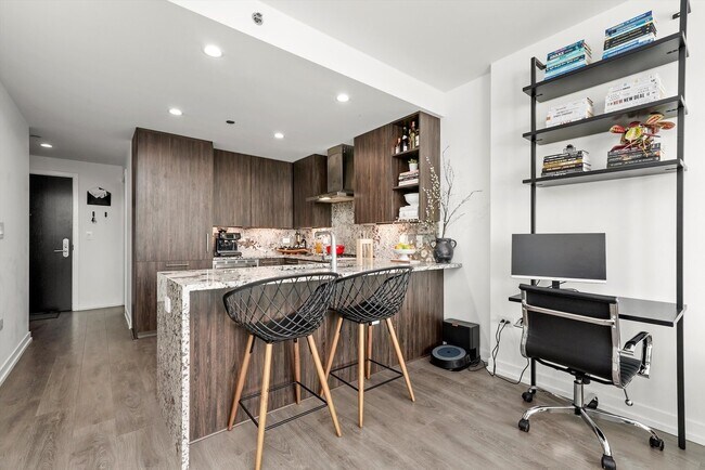 Foto del edificio - 750 N Hudson Ave