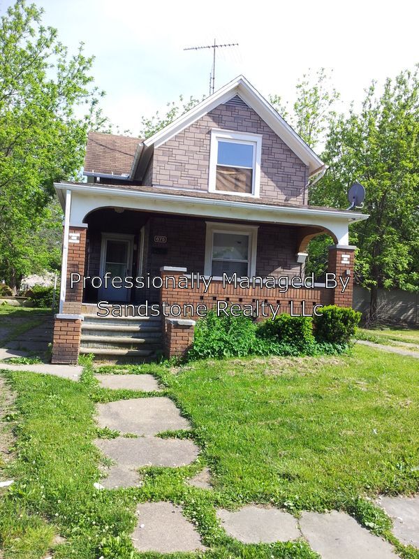 Foto del edificio - 675 W 13th St