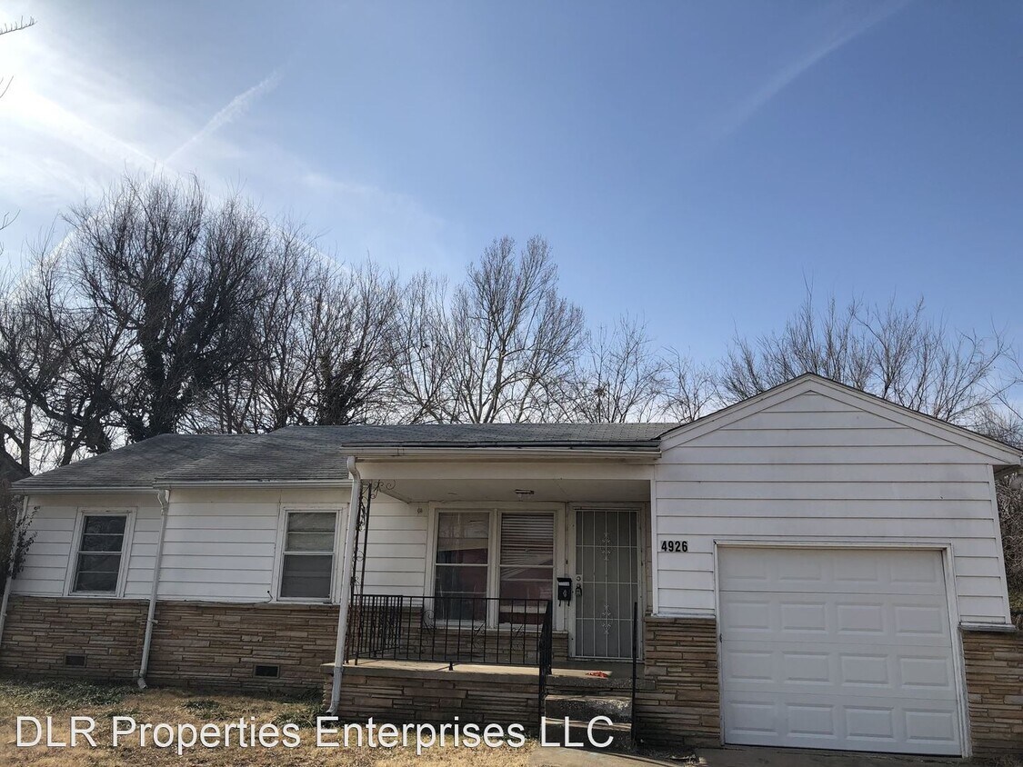 Foto principal - 3 br, 1 bath House - 4926 N. Garrison Pl.