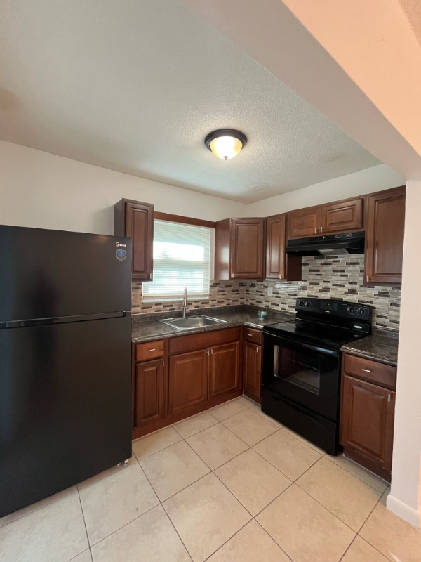 Foto del edificio - 2210 SW 45th St