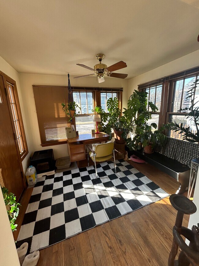 Foto del edificio - 3012 S Herman St