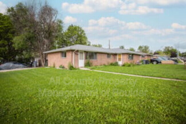 Foto del edificio - 1523 Lashley St